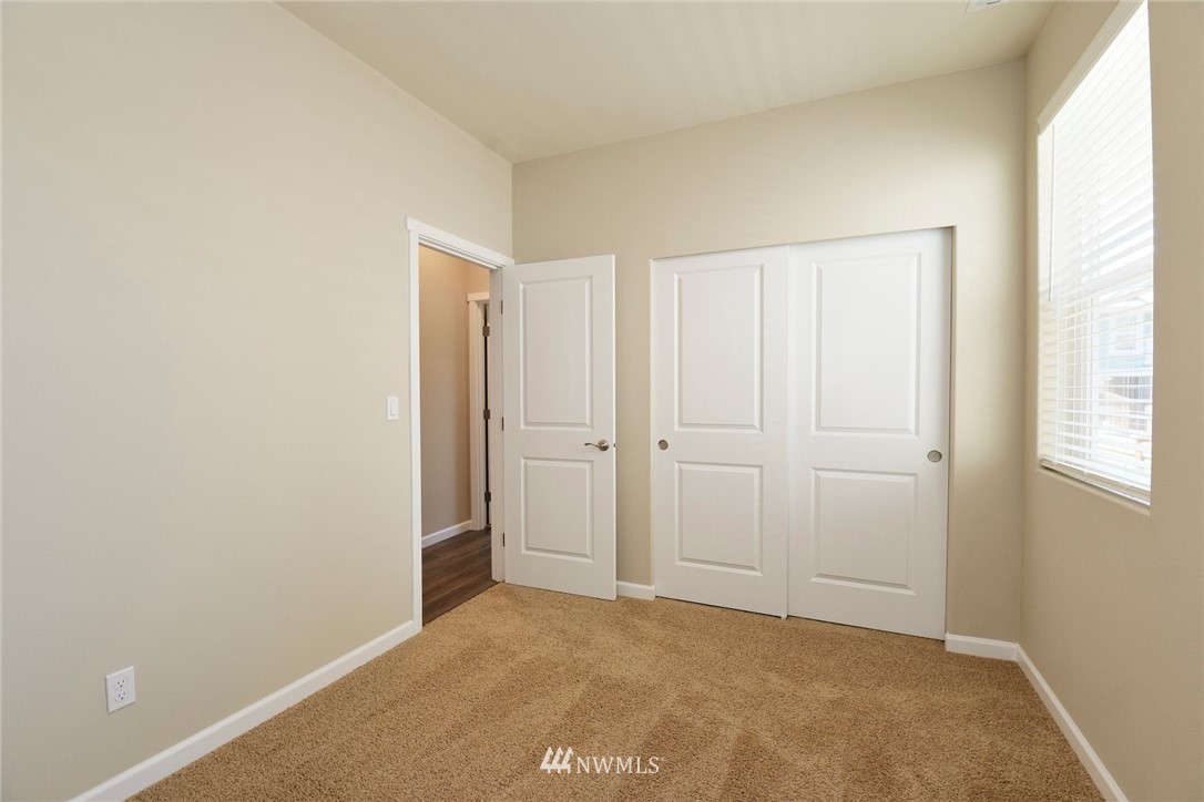 178 Russell Road Bremerton, WA 98312 - Photo 11 of 12 Gallery Image 11