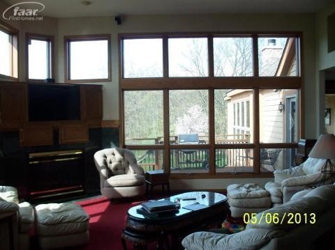8454 Henderson Road Goodrich, MI 48438 - Photo 6 of 77 20354771-5.JPG