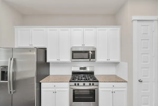 $2,570 | 787 Strawberry Pines Court, Houston, TX 77009