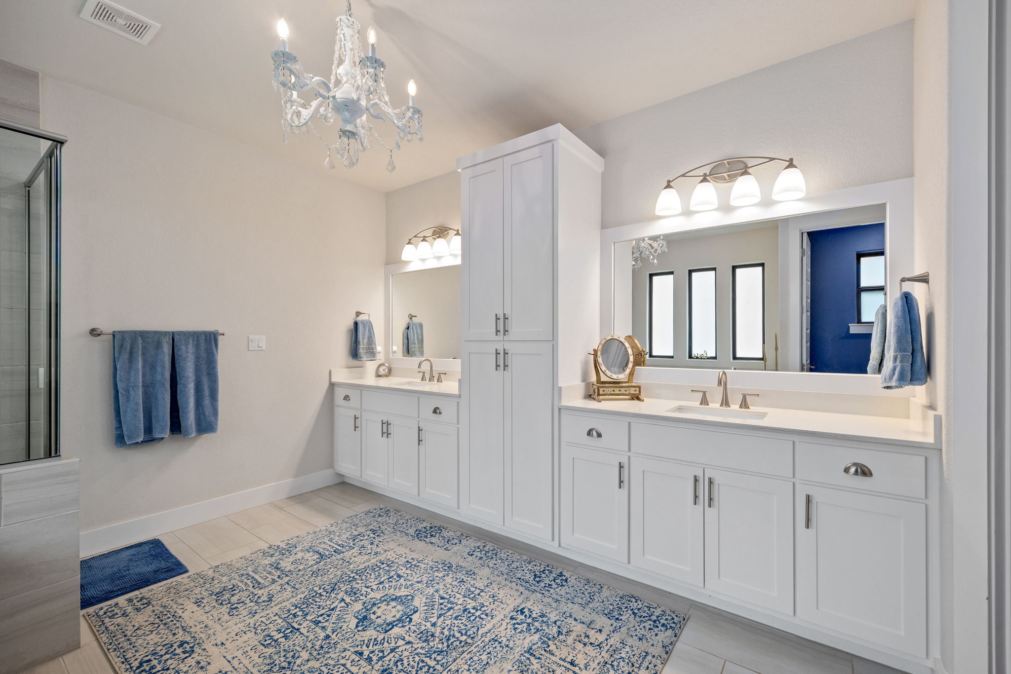 205 Red Mulberry Way Leander, TX 78641 - Photo 32 of 40 Double vanities. Walk-in shower and separate tub.