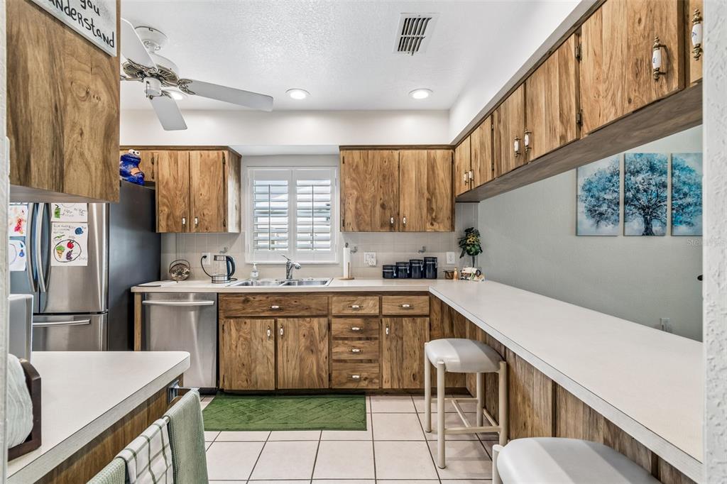 7828 Radcliffe Circle Port Richey, FL 34668 - Photo 5 of 65 Gallery Image 5