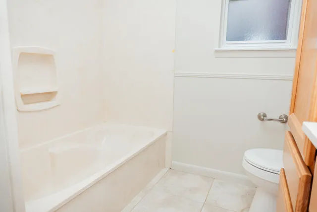 $2,600 | 410 Tanglewood Drive, Fort Walton Beach, FL 32547