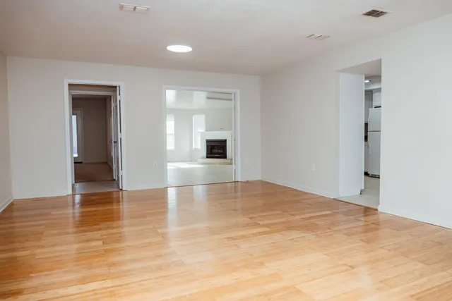 $2,600 | 410 Tanglewood Drive, Fort Walton Beach, FL 32547