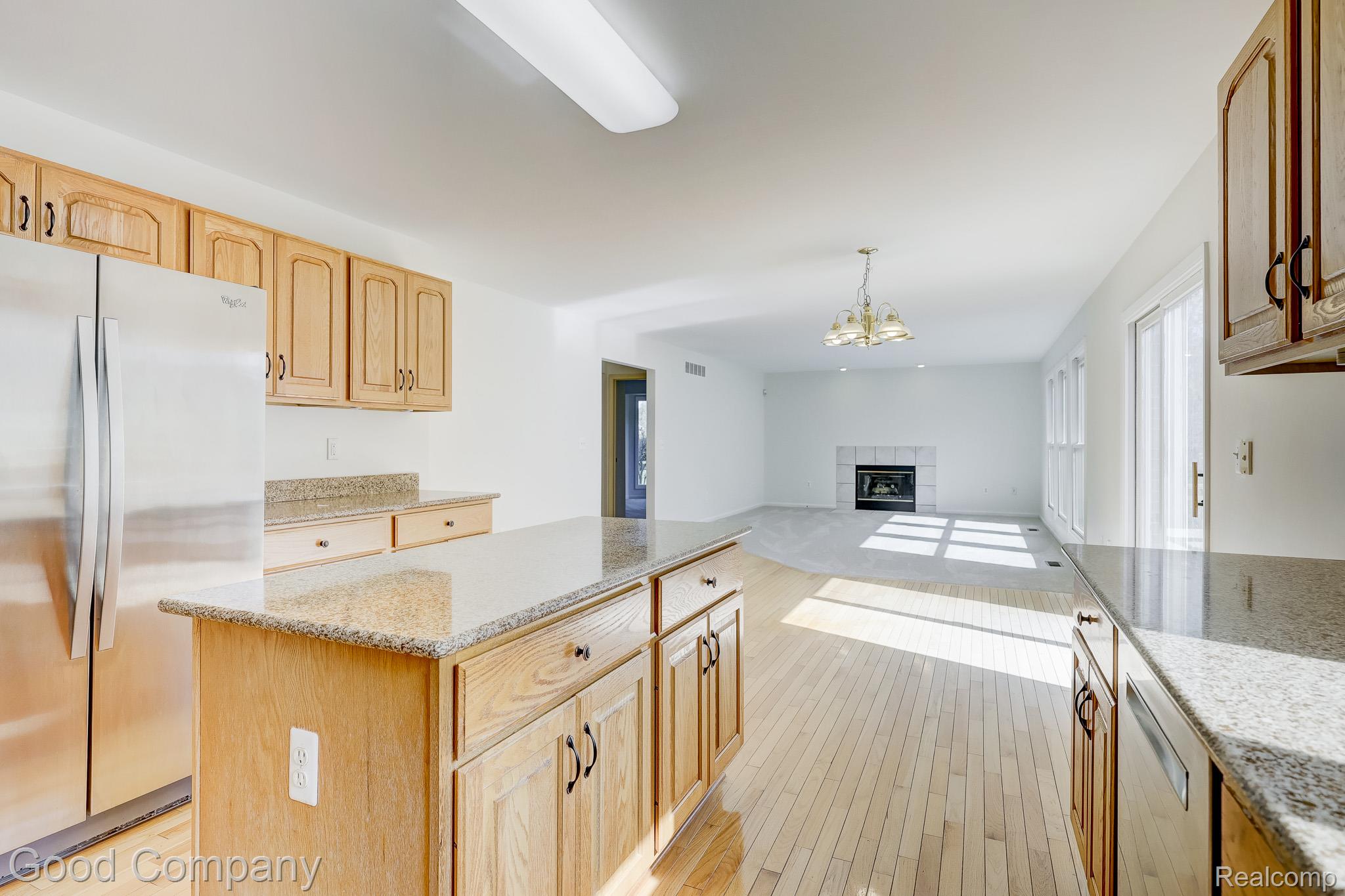 3526 Inverness Drive Rochester, MI 48306 - Photo 21 of 82 3526 Inverness Dr.-13.jpg
