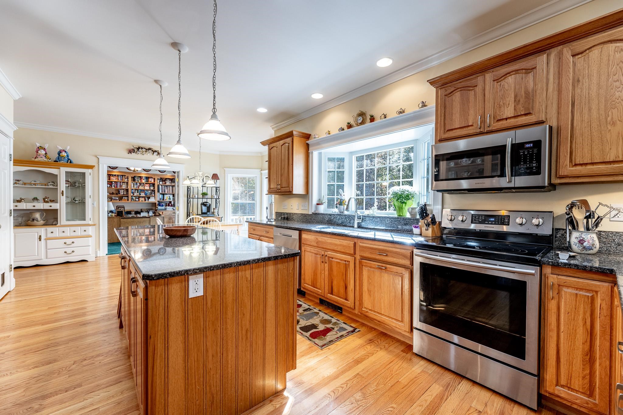 16 Orchard Hill Road Hanover, NH 03755 - Photo 9 of 27