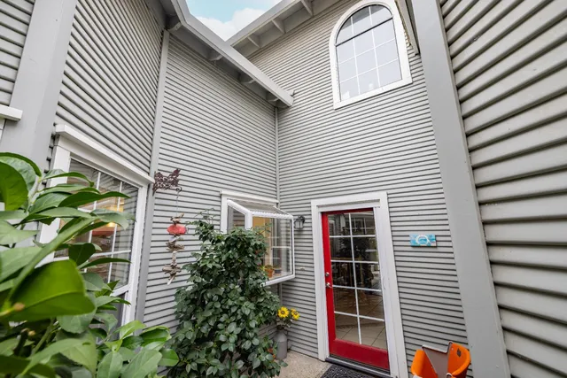 $393,000 | 5833 Morgan Place, Unit 66, Stockton, CA 95219