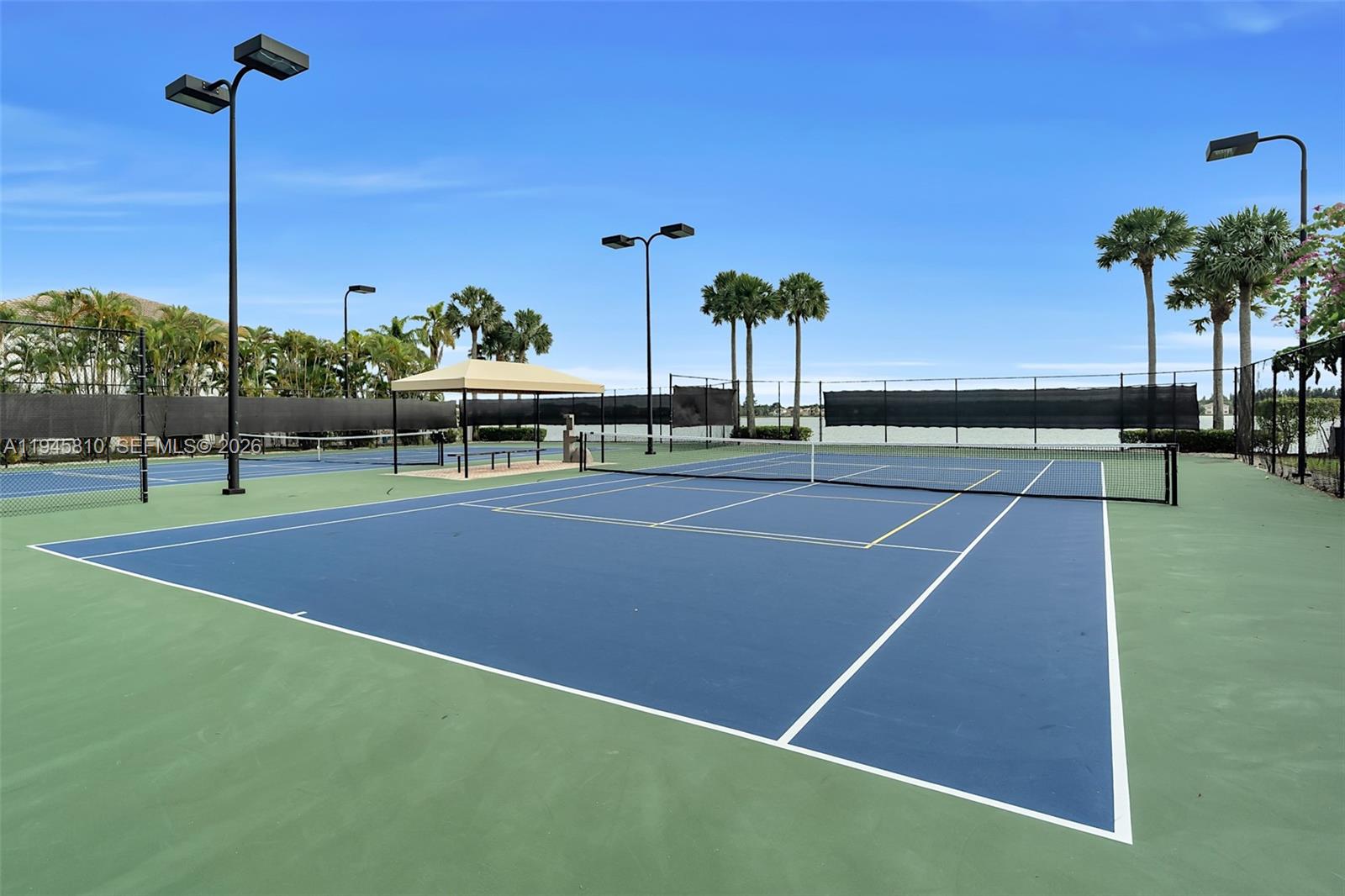 17809 Southwest 54th Street Miramar, FL 33029 - Photo 85 of 94 a tennis court