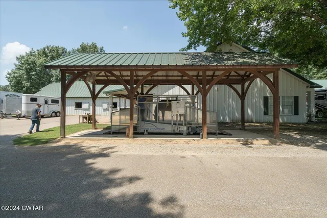 $4,800,000 | 450 North Reid Hooker Road, Eads, TN 38028