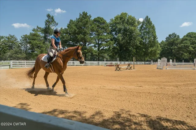 $4,800,000 | 450 North Reid Hooker Road, Eads, TN 38028