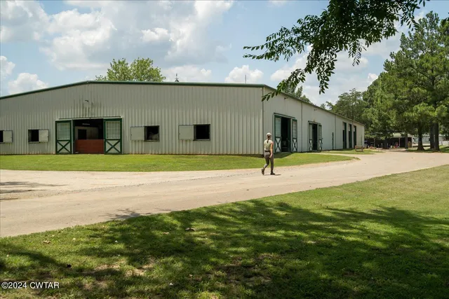 $4,800,000 | 450 North Reid Hooker Road, Eads, TN 38028