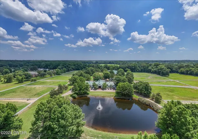 $4,800,000 | 450 North Reid Hooker Road, Eads, TN 38028