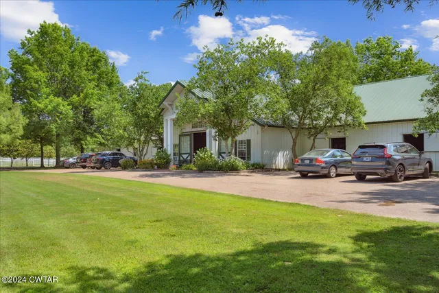 $4,800,000 | 450 North Reid Hooker Road, Eads, TN 38028