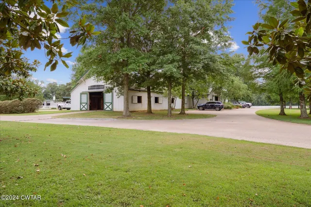 $4,800,000 | 450 North Reid Hooker Road, Eads, TN 38028