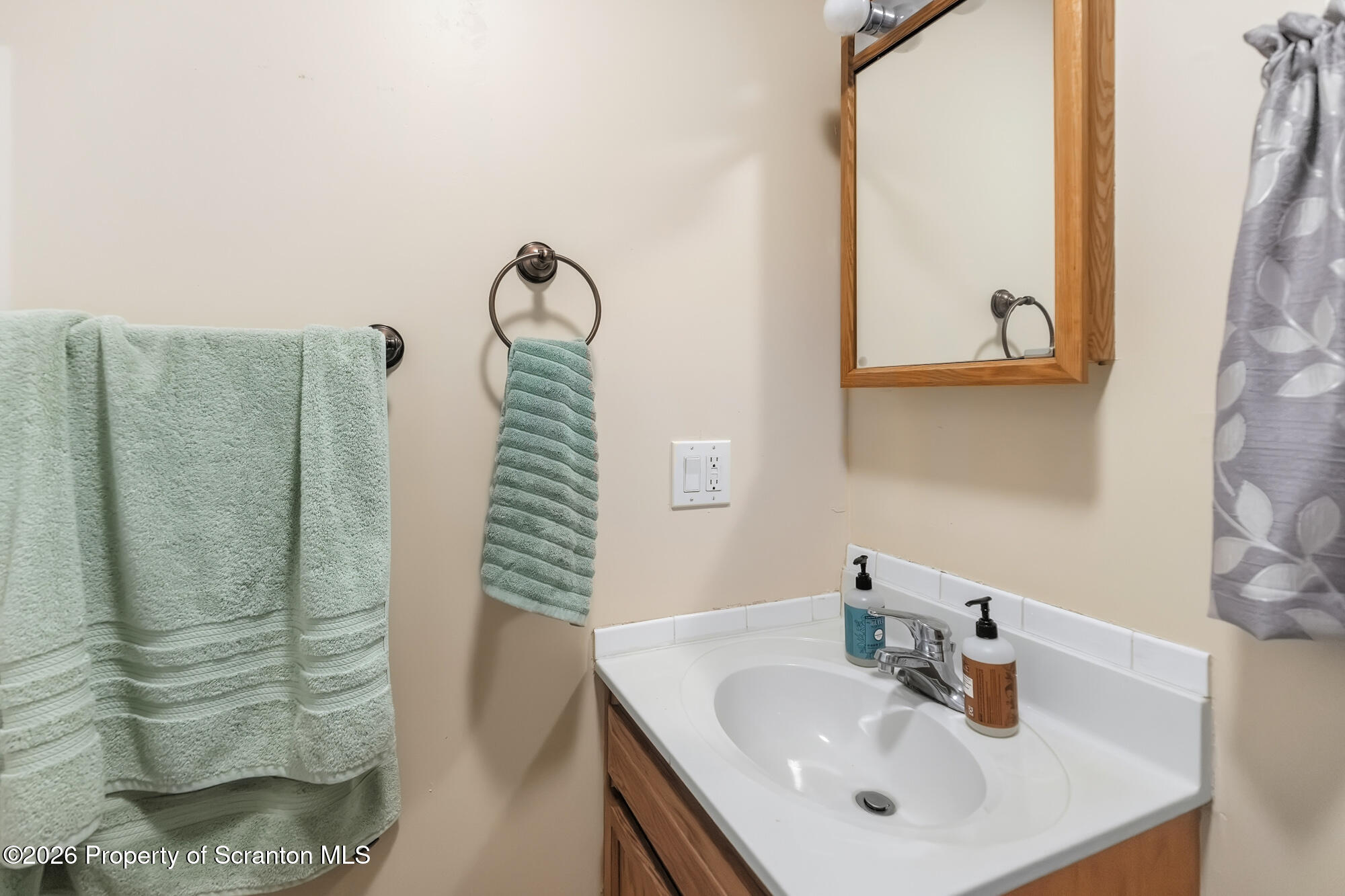 145 Keystone Road Lake Ariel, PA 18436 - Photo 24 of 67 Full Bathroom