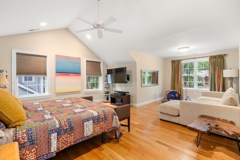 148 Stanley Road Newton, MA 02468 - Photo 19 of 40