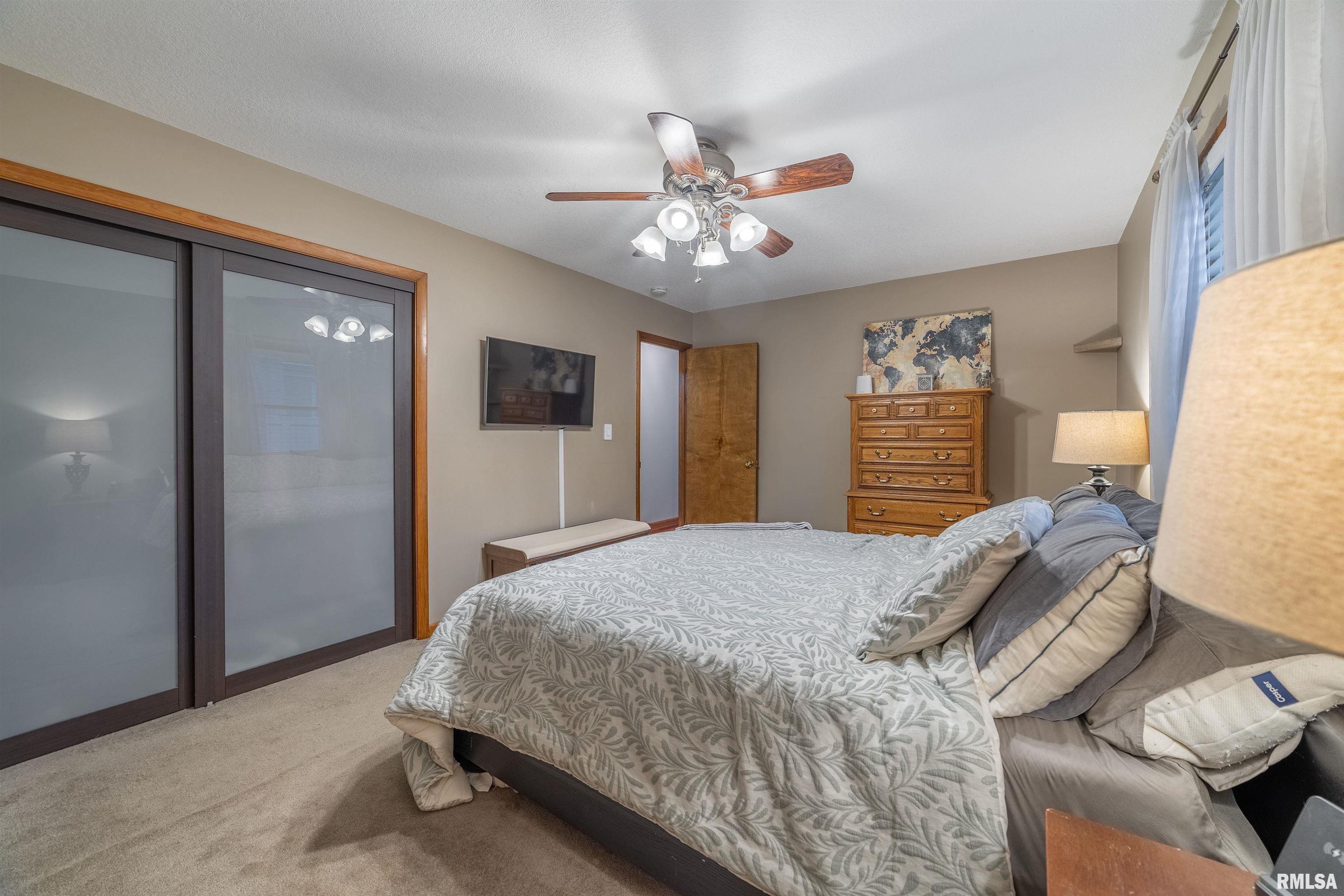 207 North 25th Street Quincy, IL 62301 - Photo 9 of 23