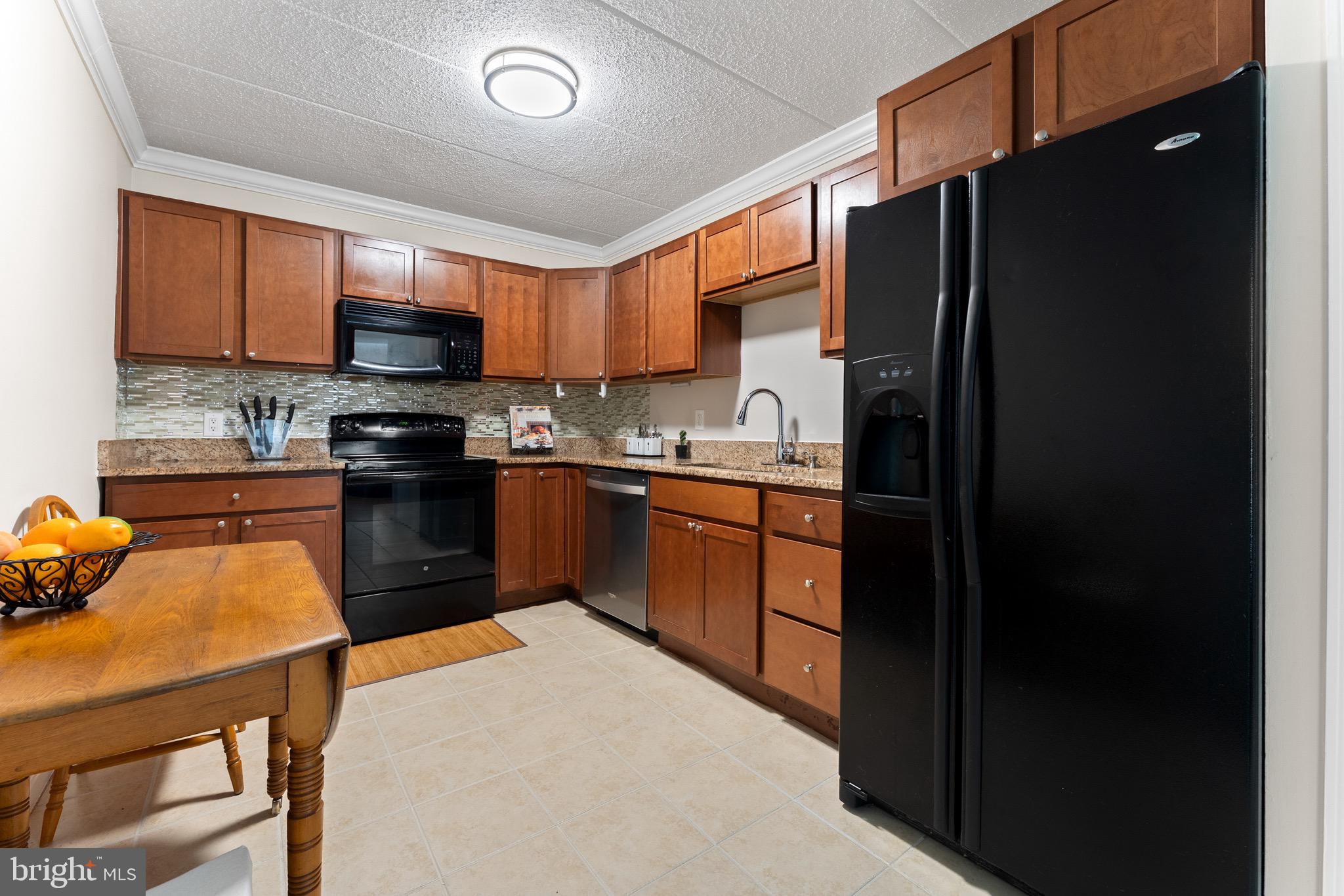 11617 Windbluff Court, Unit 9B Reston, VA 20191 - Photo 23 of 46
