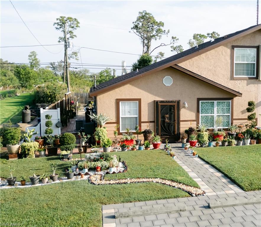7211 Albany Road Fort Myers, FL 33967 - Photo 1 of 17 Gallery Image 1