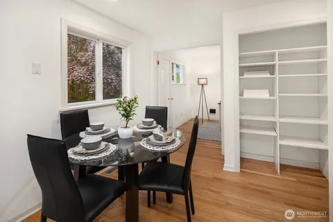 $1,428,000 | 3003 50th Avenue Southwest, Seattle, WA 98116