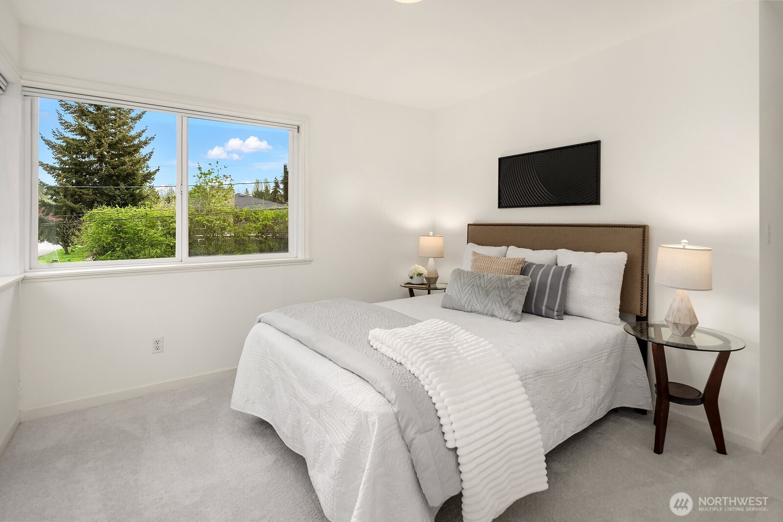 3003 50th Avenue Southwest Seattle, WA 98116 - Photo 27 of 40