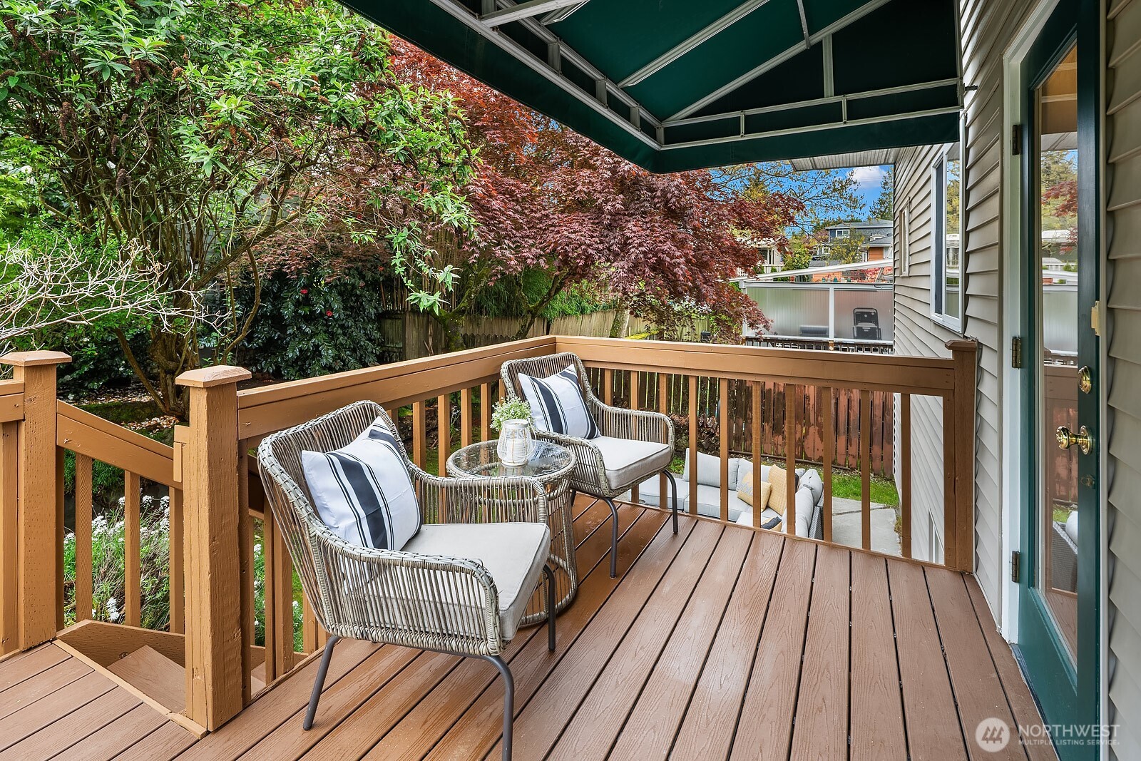 3003 50th Avenue Southwest Seattle, WA 98116 - Photo 35 of 40