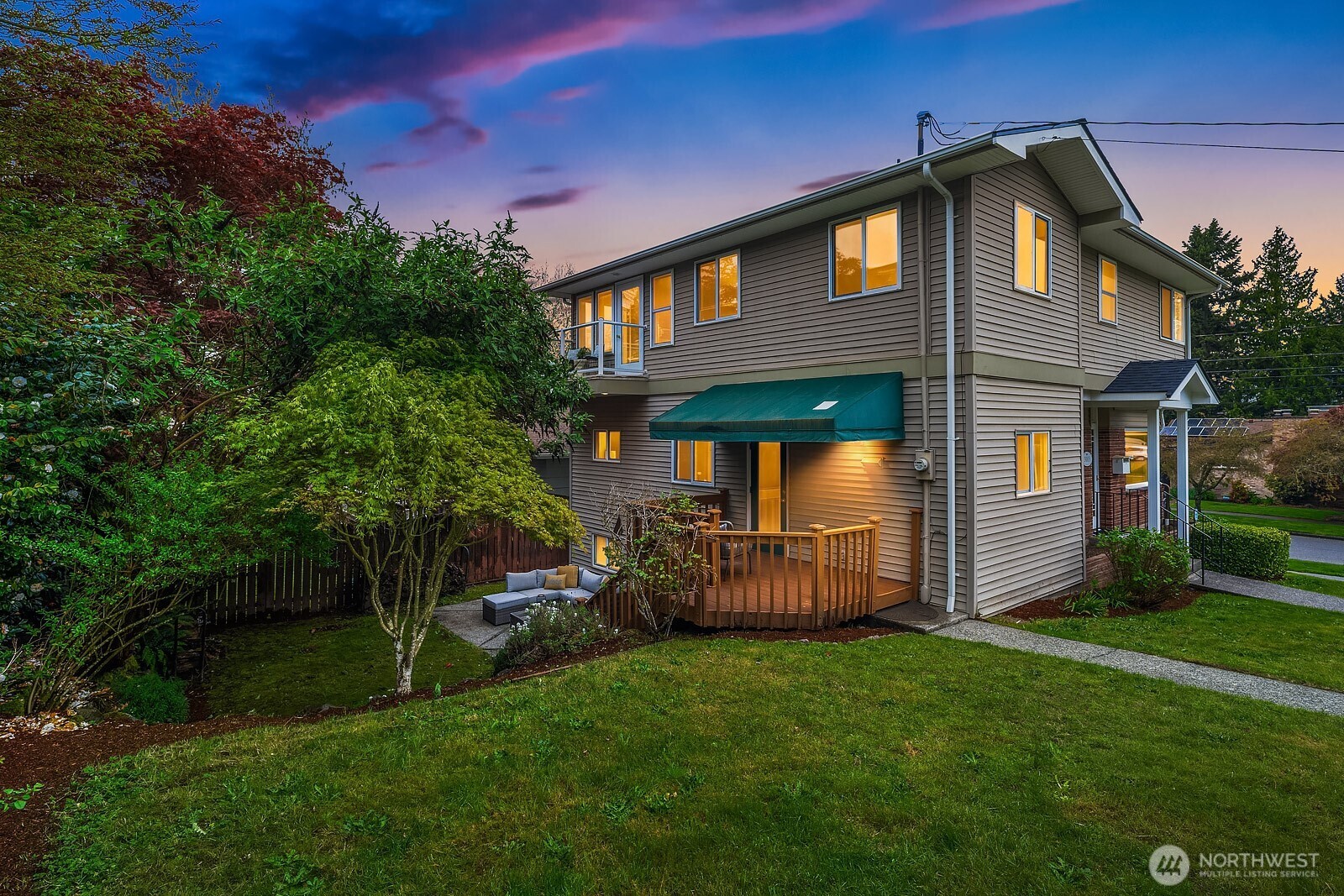 3003 50th Avenue Southwest Seattle, WA 98116 - Photo 36 of 40