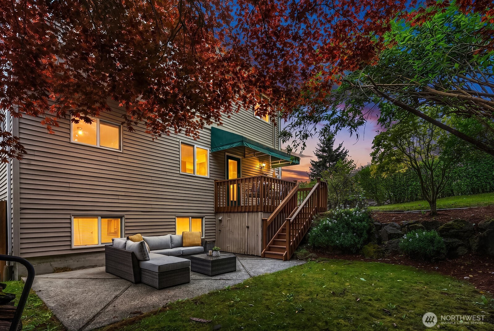 3003 50th Avenue Southwest Seattle, WA 98116 - Photo 38 of 40