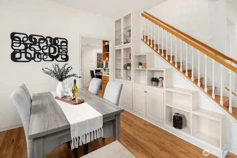 $1,428,000 | 3003 50th Avenue Southwest, Seattle, WA 98116