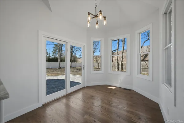 $1,149,990 | 112 South Hillside Avenue, Nesconset, NY 11767