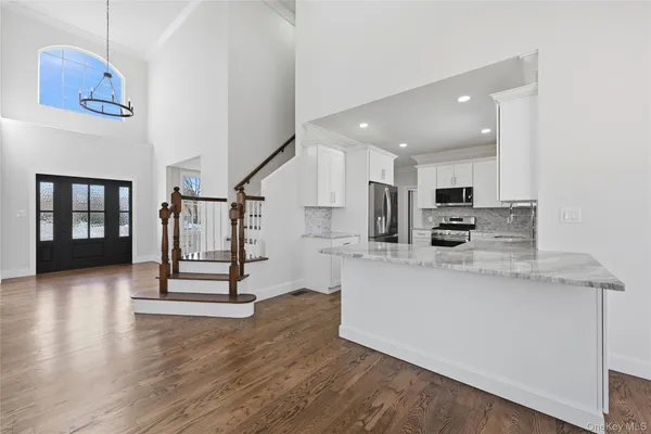 $1,149,990 | 112 South Hillside Avenue, Nesconset, NY 11767