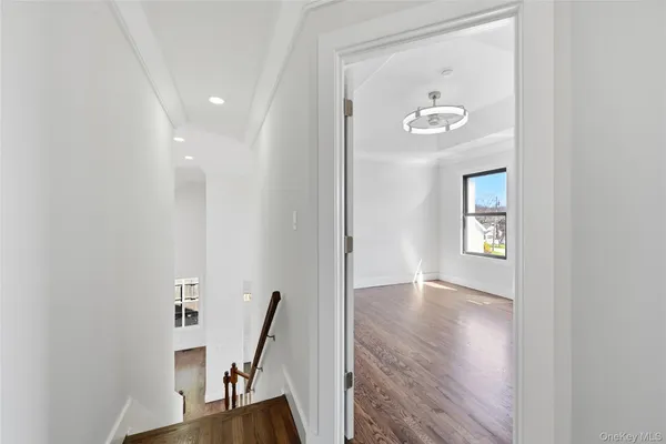 $1,149,990 | 112 South Hillside Avenue, Nesconset, NY 11767