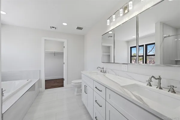 $1,149,990 | 112 South Hillside Avenue, Nesconset, NY 11767