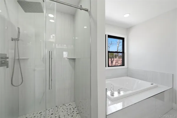 $1,149,990 | 112 South Hillside Avenue, Nesconset, NY 11767