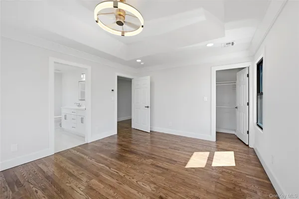 $1,149,990 | 112 South Hillside Avenue, Nesconset, NY 11767