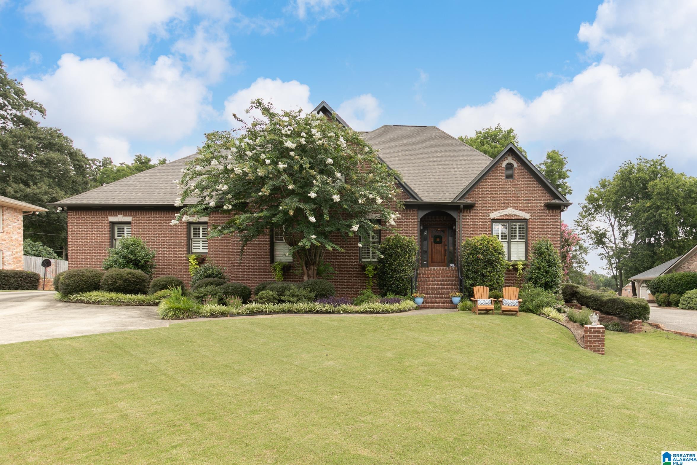 1815 Post Oak Road Birmingham, AL 35216 - Photo 1 of 39