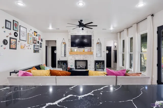 $625,000 | 42459 Wesley Howe Road, Gonzales, LA 70737