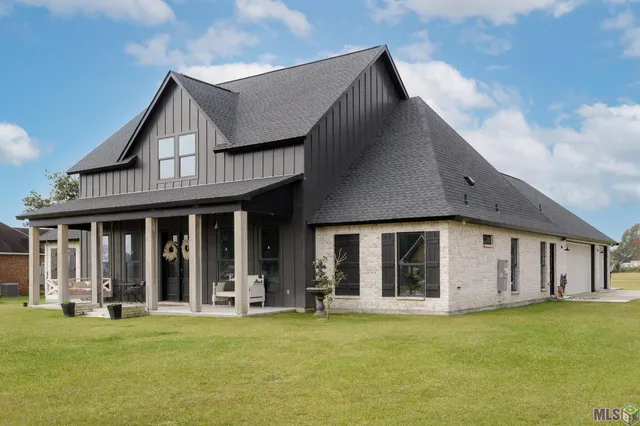 $625,000 | 42459 Wesley Howe Road, Gonzales, LA 70737