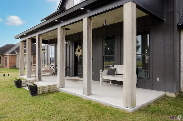 $625,000 | 42459 Wesley Howe Road, Gonzales, LA 70737