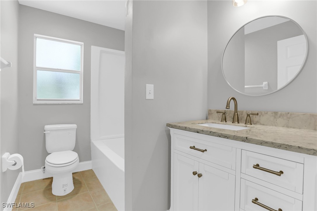 1660 Royal Circle Naples, FL 34112 - Photo 26 of 37