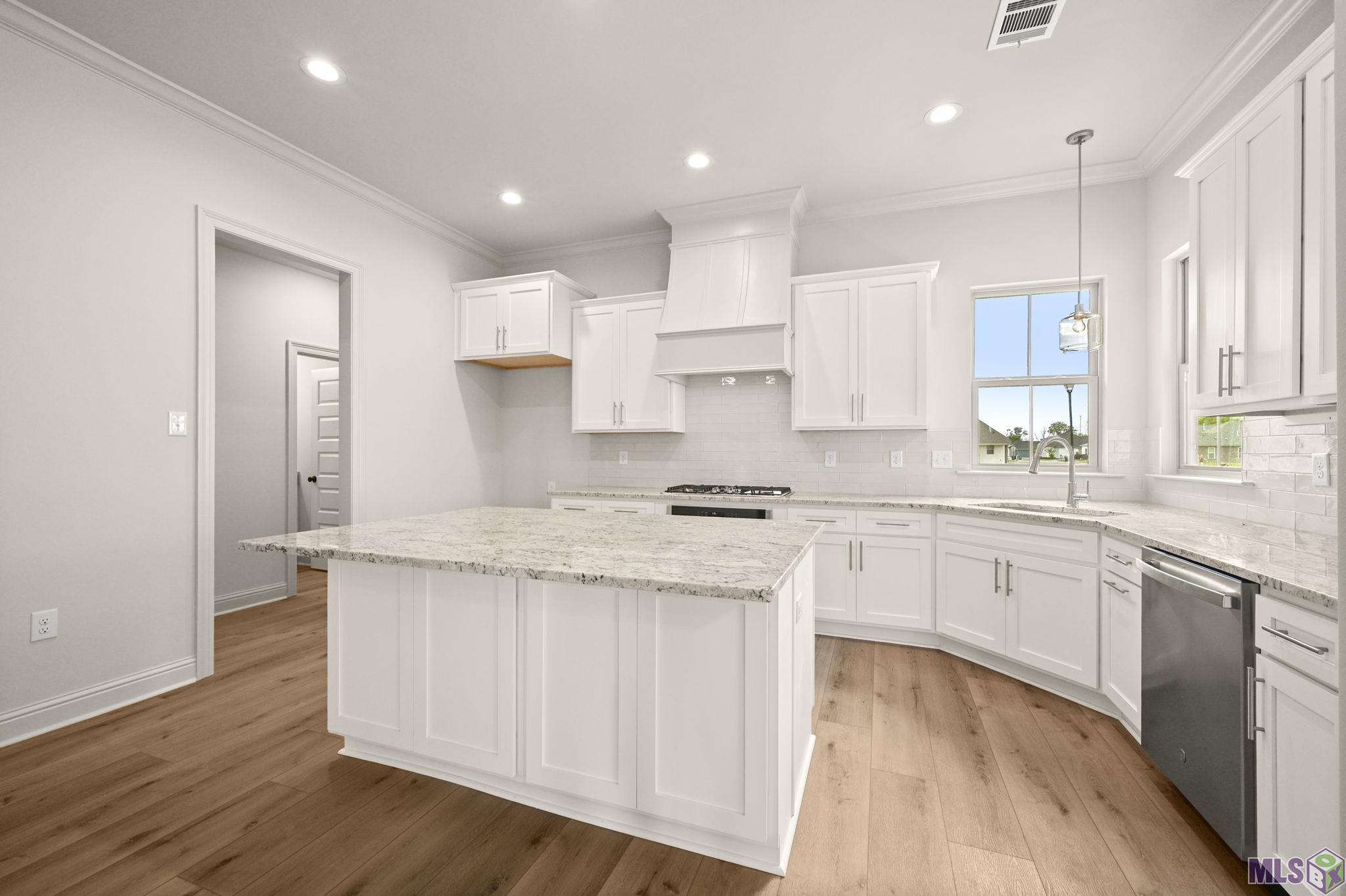 3319 Creekmere Lane Baton Rouge, LA 70810 - Photo 5 of 21