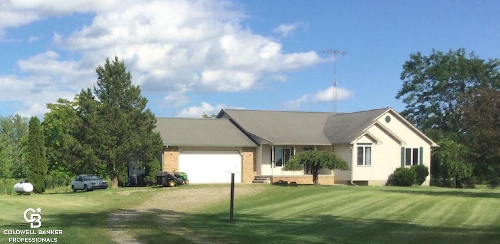 8118 Mason Road Yale, MI 48097 - Photo 1 of 35