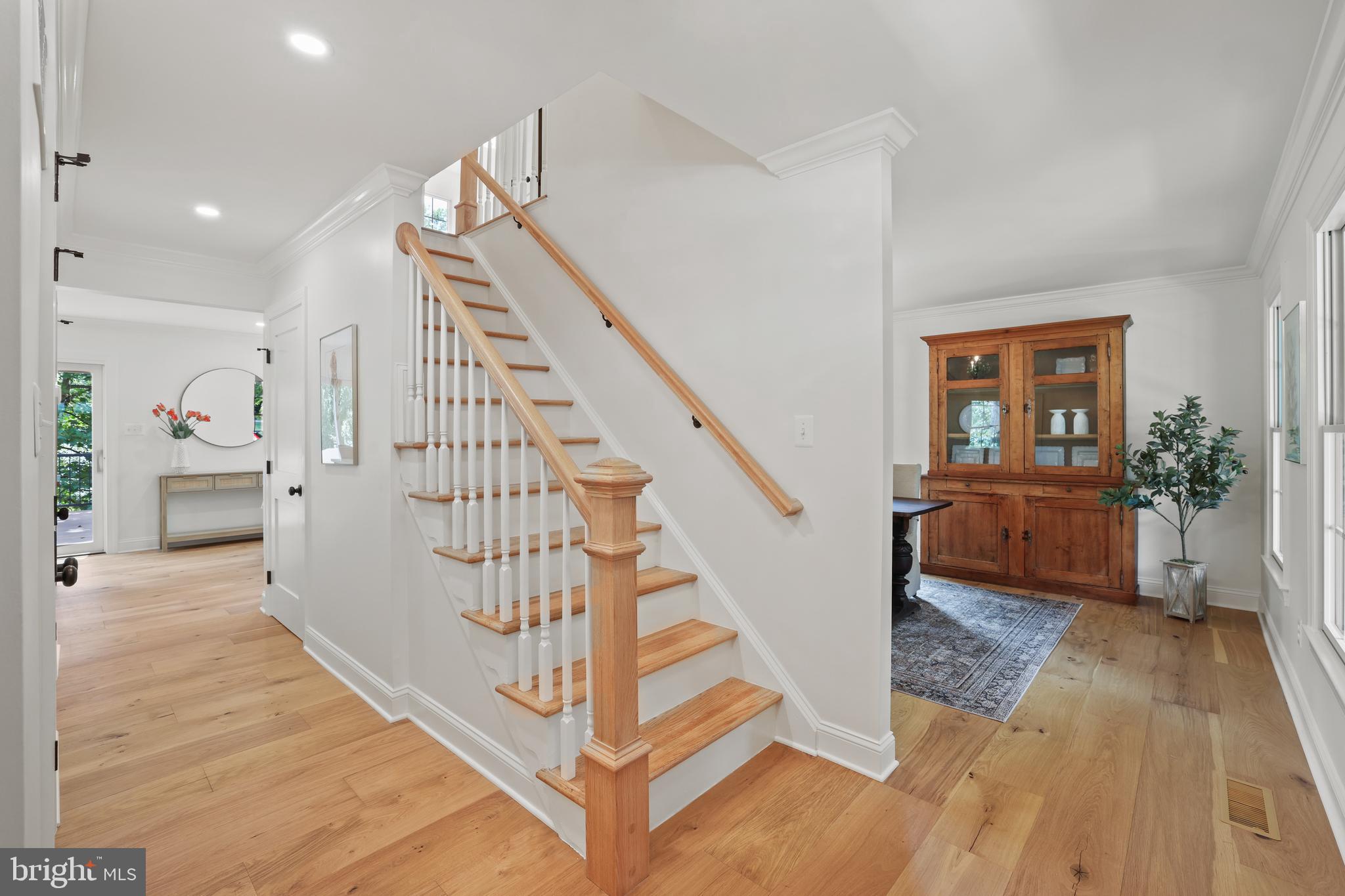 9519 Wythal Lane Burke, VA 22015 - Photo 8 of 87