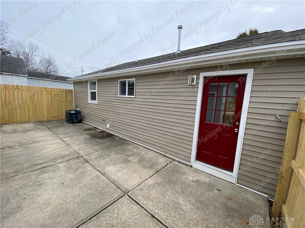 1552 Sunset Avenue Springfield, OH 45505 - Photo 17 of 19