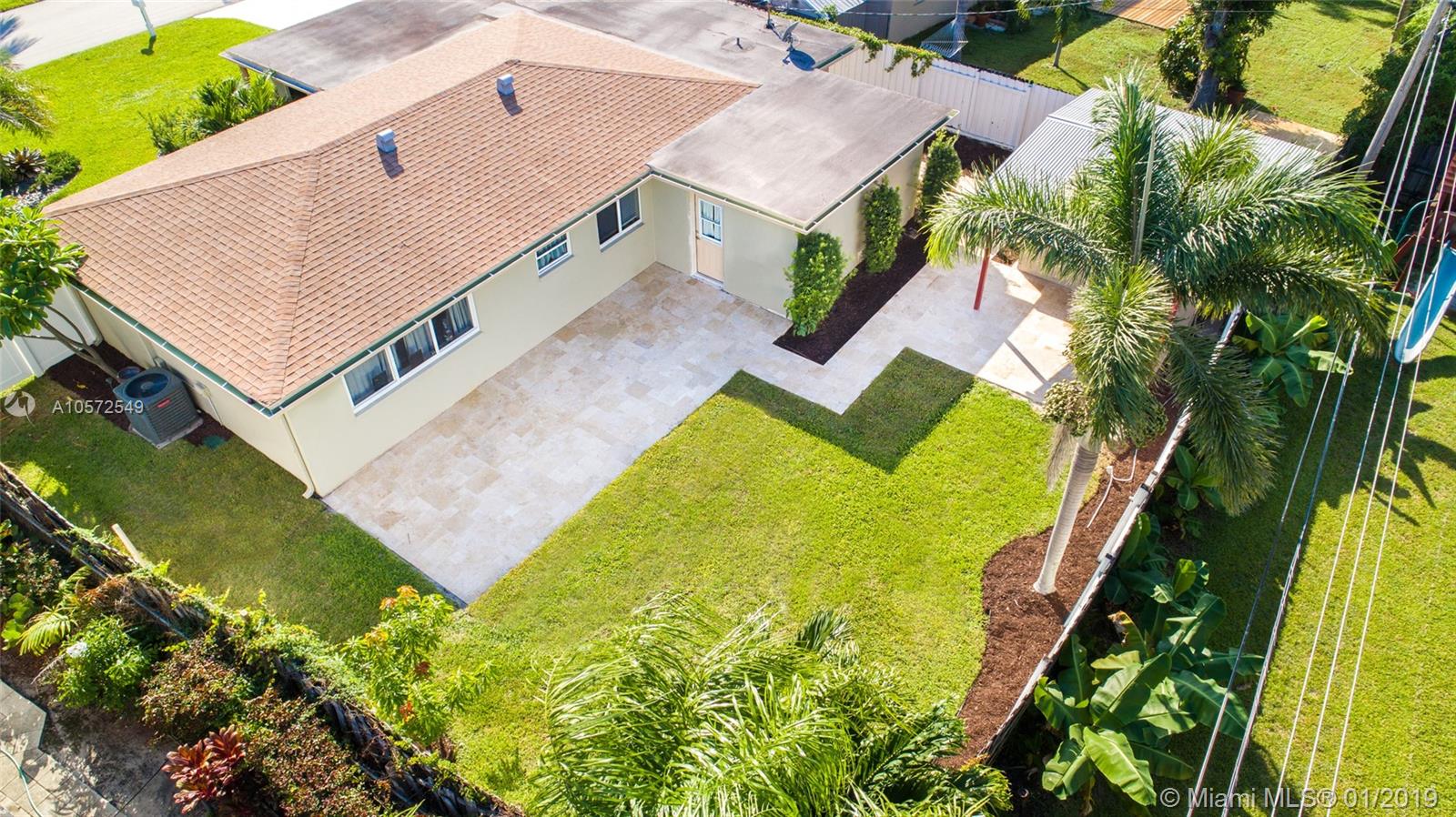 375 Northeast 25th Terrace Boca Raton, FL 33431 - Photo 4 of 24