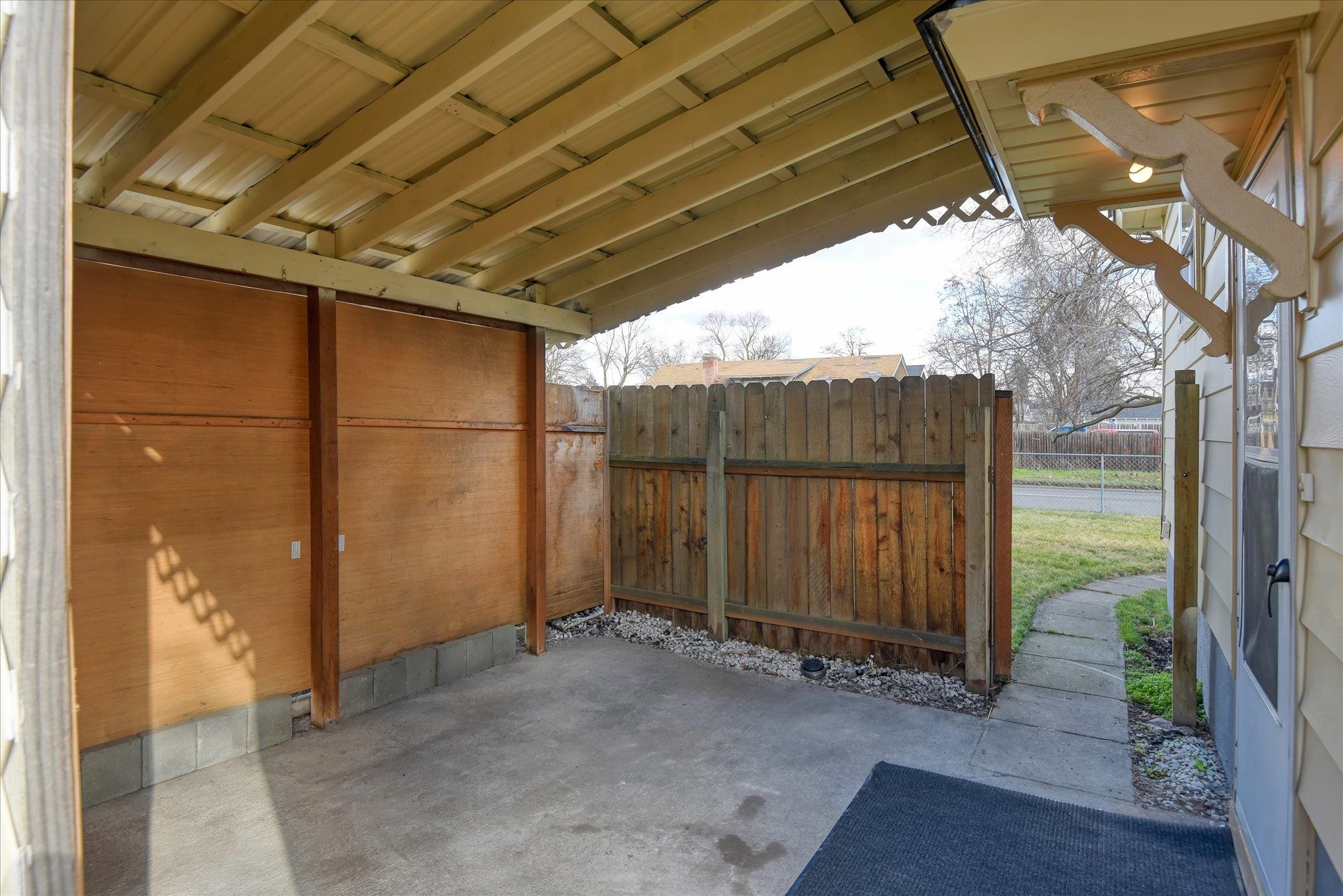 2715 North Ash Street Spokane, WA 99205 - Photo 16 of 20