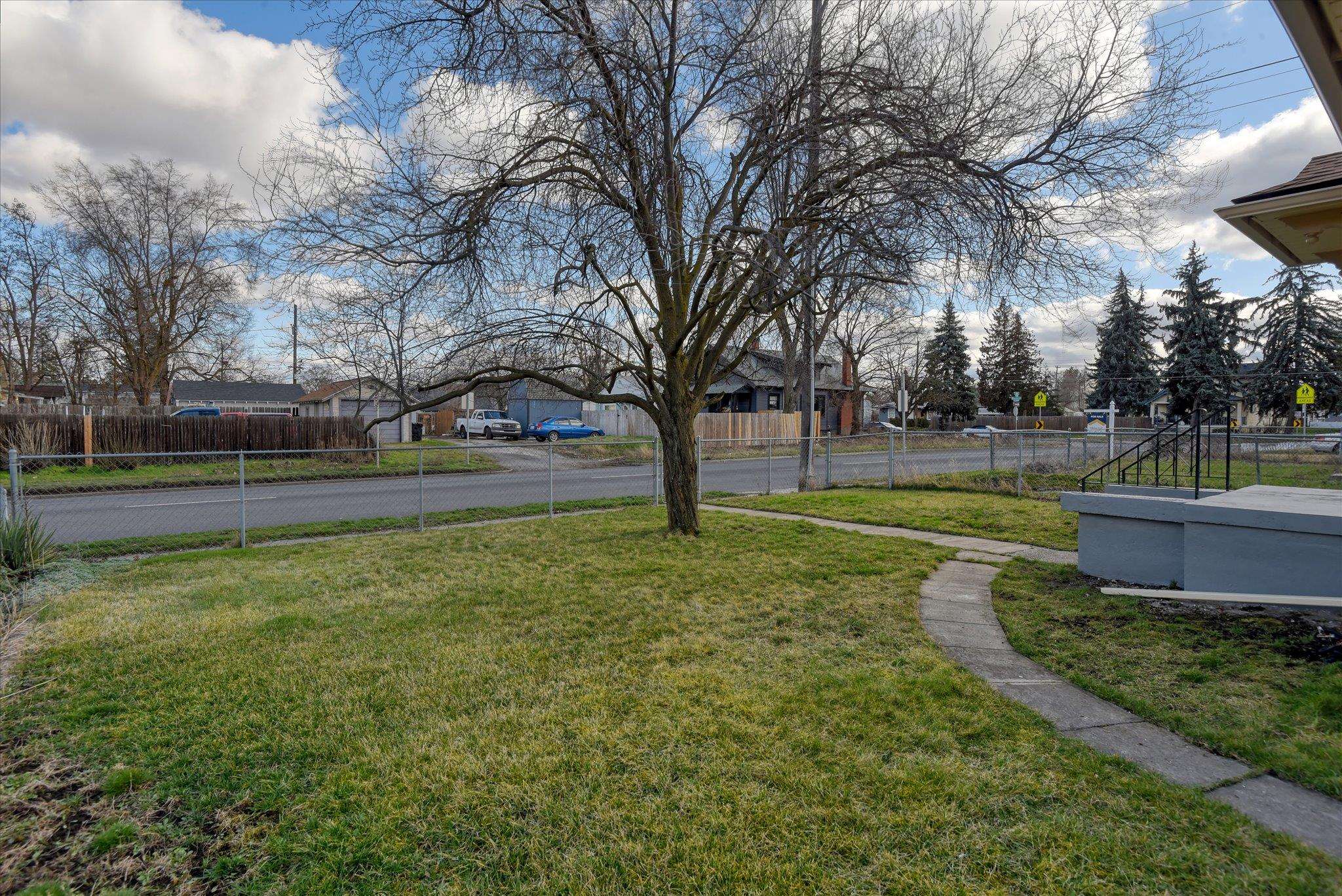 2715 North Ash Street Spokane, WA 99205 - Photo 17 of 20