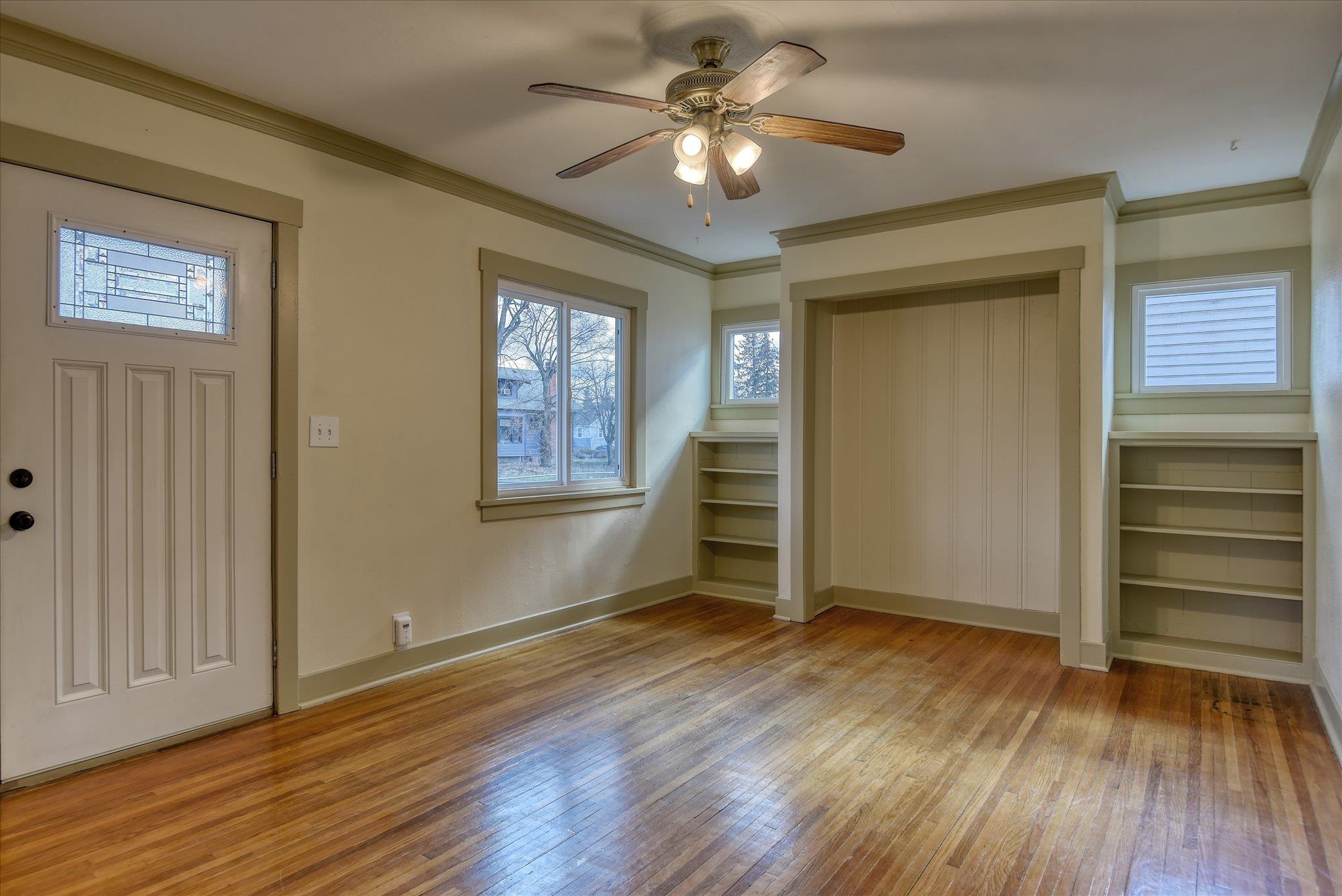 2715 North Ash Street Spokane, WA 99205 - Photo 3 of 20