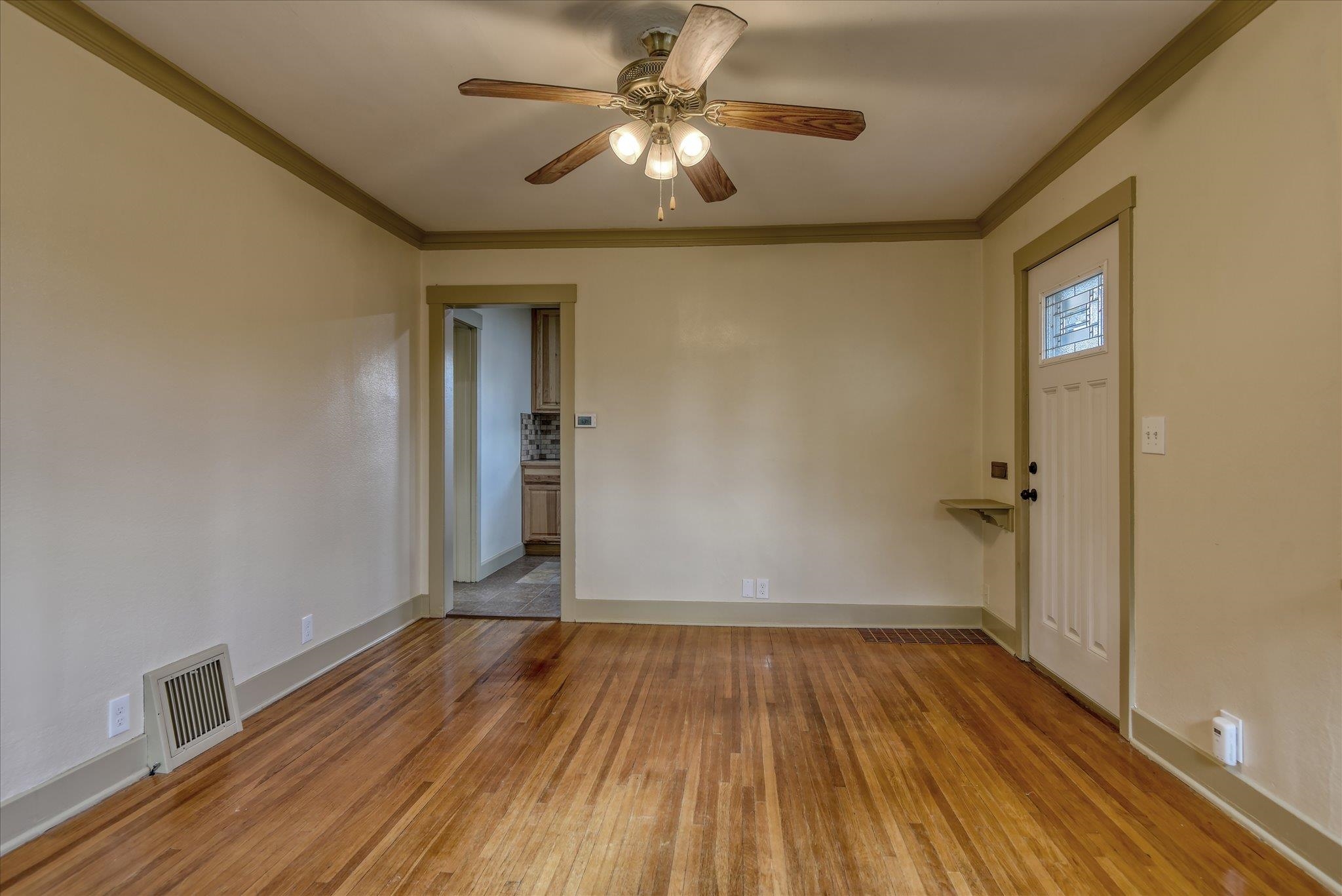 2715 North Ash Street Spokane, WA 99205 - Photo 5 of 20