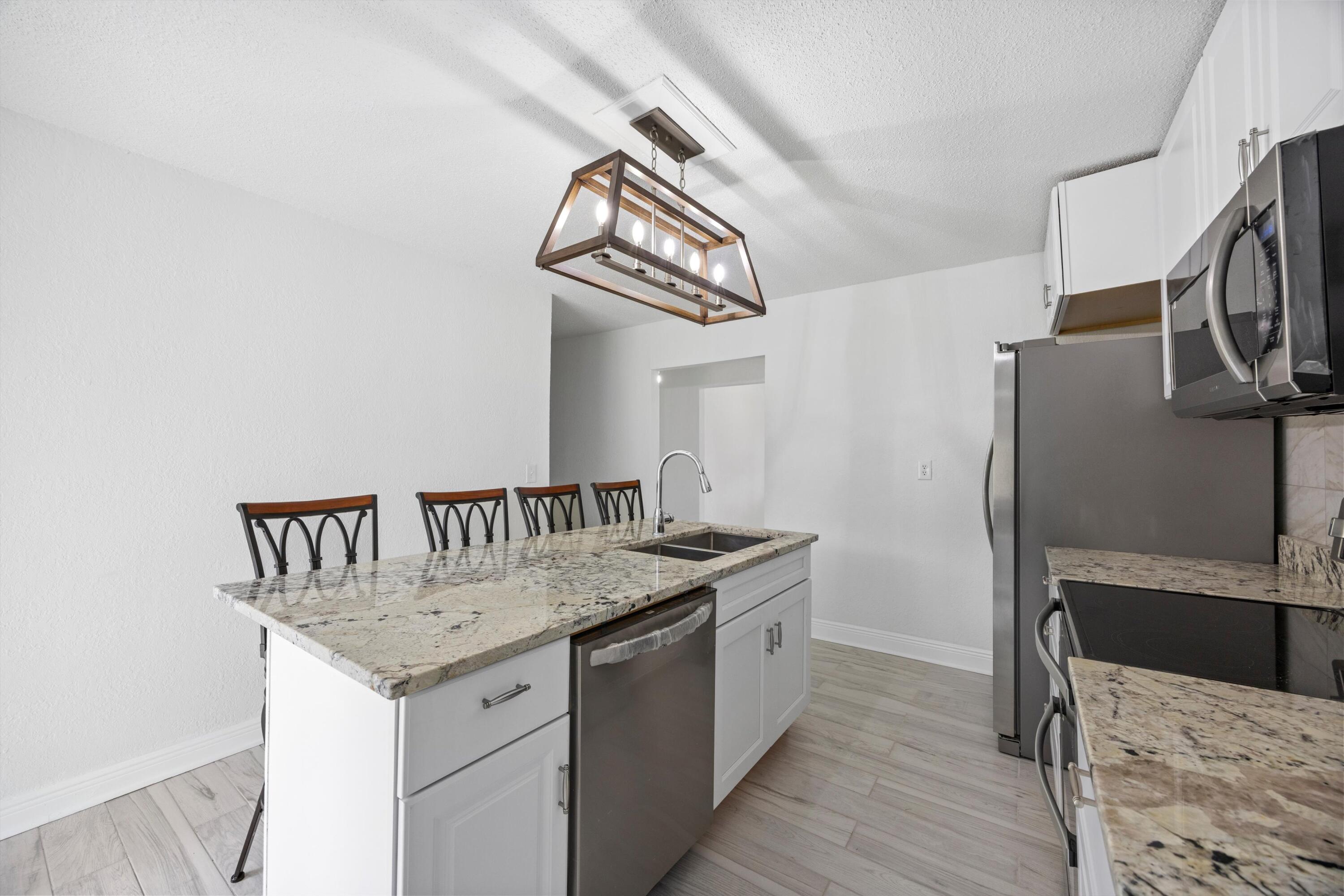 843 Schmitt Road Rossville, GA 30741 - Photo 12 of 30 12-090A4228