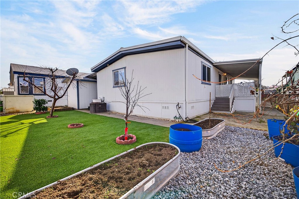 701 East Lassen Avenue, Unit 173 Chico, CA 95973 - Photo 30 of 49 a house view with a garden space